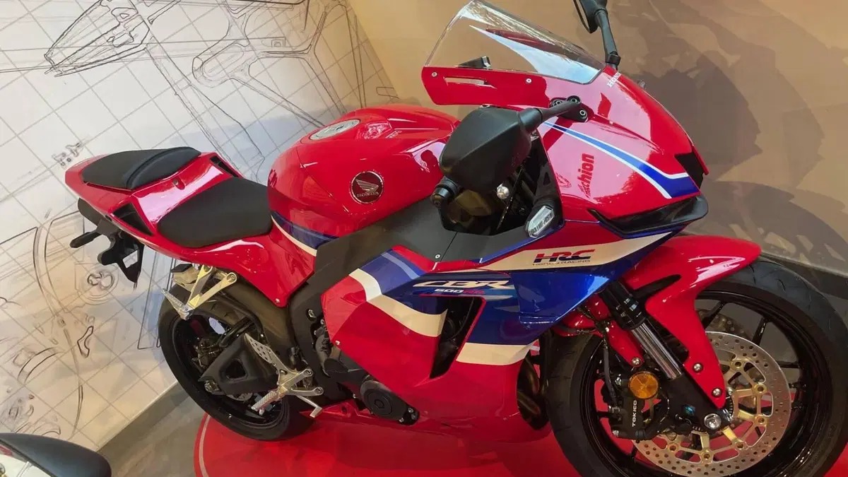 Honda CBR 600 RR (2024 - 26) 
