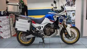 Honda Africa Twin CRF 1000L Adventure Sports DCT Travel Edition (2019)  (2)