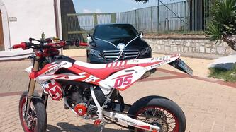 Husqvarna SM 125 (2010 - 12) usata
