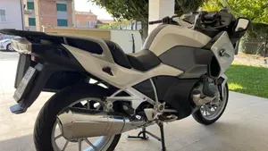 Bmw R 1250 RT (2021 - 25)  (2)