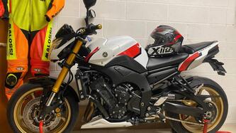 Yamaha FZ8 (2010 - 12) usata