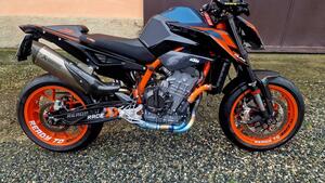 KTM 890 Duke R (2022 - 23) 