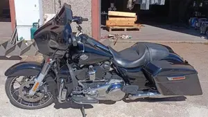 Harley-Davidson 114 Street Glide Special (2019 - 20) - FLHXS  (4)