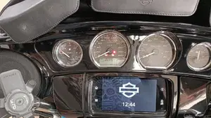 Harley-Davidson 114 Street Glide Special (2019 - 20) - FLHXS  (5)