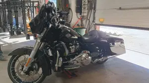 Harley-Davidson 114 Street Glide Special (2019 - 20) - FLHXS  (7)