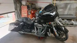 Harley-Davidson 114 Street Glide Special (2019 - 20) - FLHXS  (9)