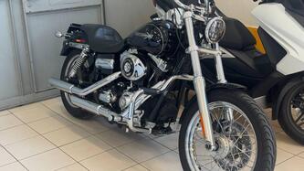 Harley-Davidson 1584 Super Glide Custom (2008 - 13) - FXDC