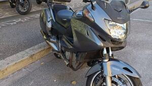 Honda Deauville 700  