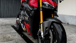 Ducati Streetfighter V4 1100 (2021 - 22) 