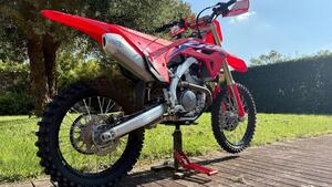 Honda CRF 250 R (2023) 