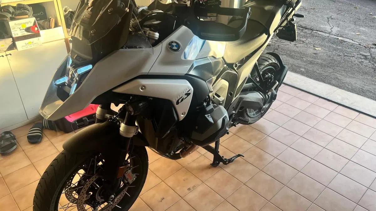 Bmw R 1300 GS (2023 - 26)  (5)