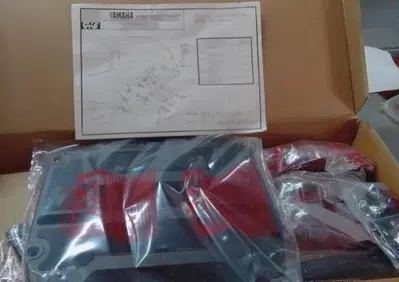 F317 Kit portapacchi GIVI FZR 1000 - Annuncio 9850861