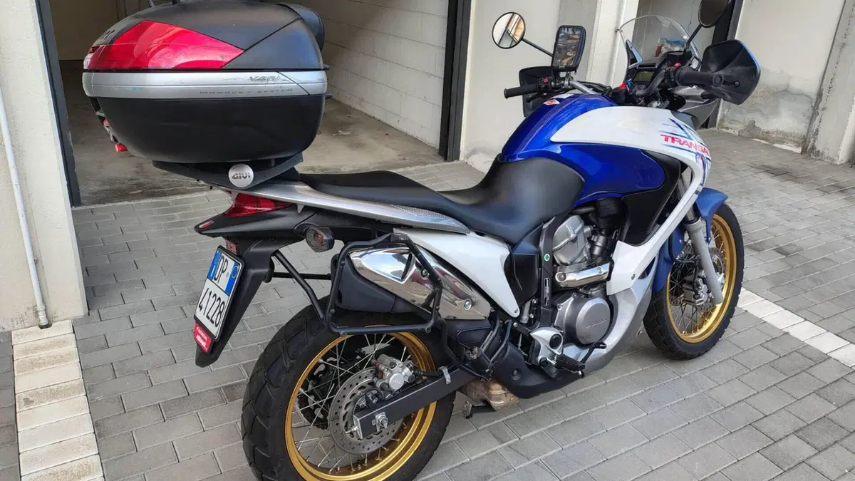 Honda Transalp XL 700 V (2007 - 2013)  (7)
