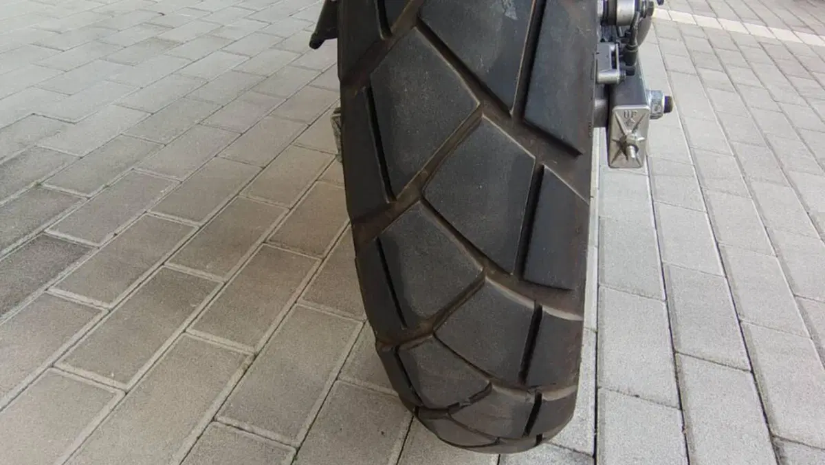 Honda Transalp XL 700 V (2007 - 2013)  (14)