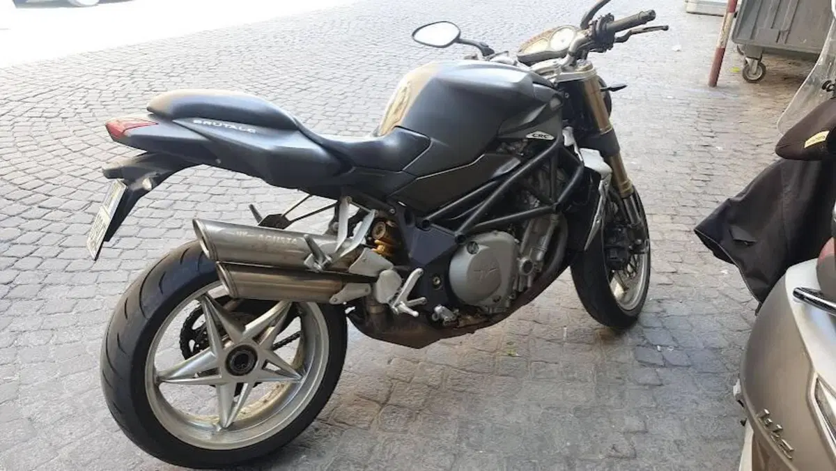 MV Agusta Brutale 750 S (2002 - 06)  (13)