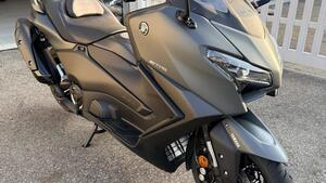 Yamaha T-Max 560 Tech Max (2025) 