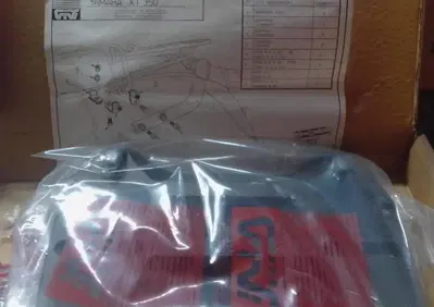 F292 Portapacchi XT 350 Givi - Annuncio 9851038