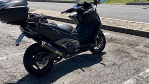 Kymco AK 550 ETS (2021 - 25) 