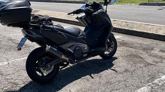 Kymco AK 550 ETS (2021 - 25) usata