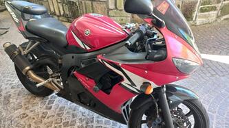 Yamaha YZF R6 (2003 - 04) usata