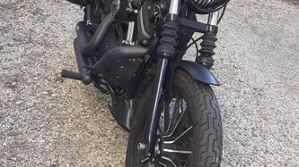 Harley-Davidson 883 Iron (2009 - 11) - XL 883N usata