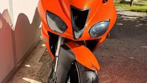 Kawasaki Ninja 600 ZX-6R (2007 - 08)  (4)