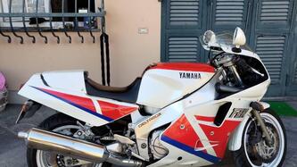 Yamaha FZR 1000 Exup (1989 - 90) usata