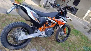 KTM 690 Enduro R (2012 - 17)  (2)
