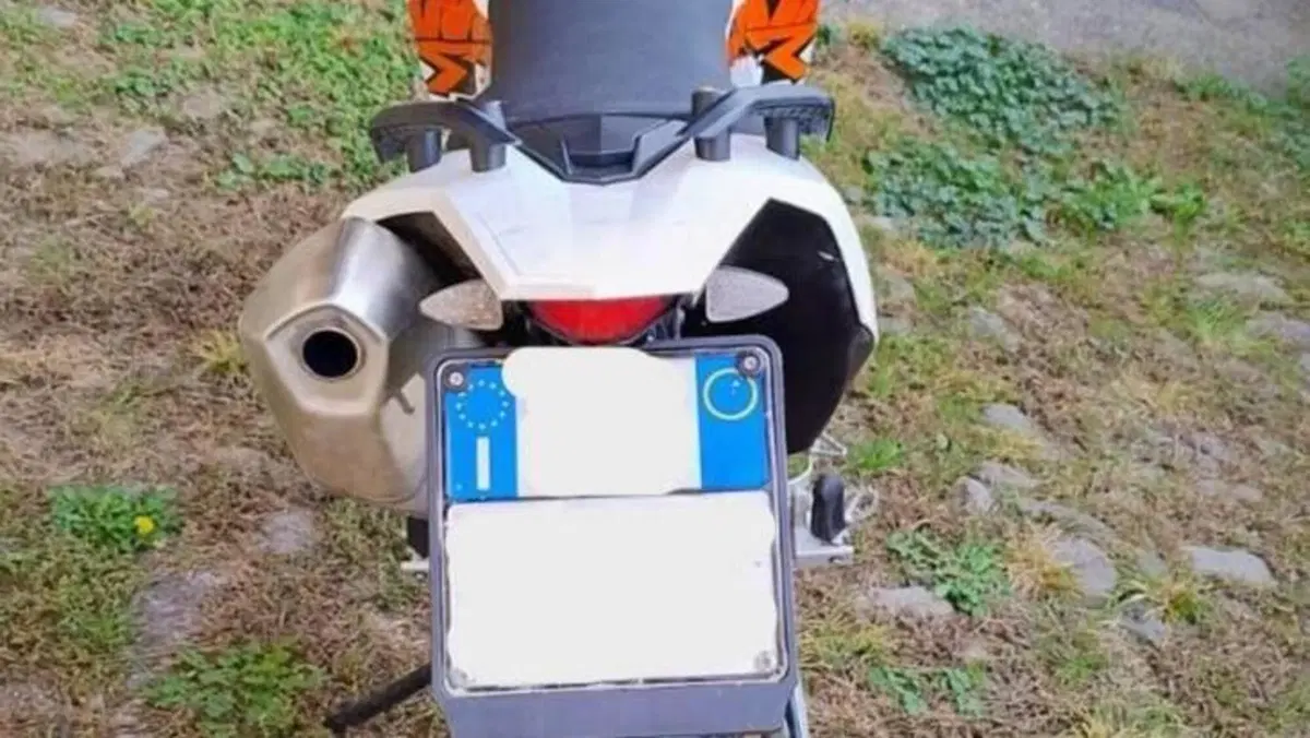 KTM 690 Enduro R (2012 - 17)  (4)