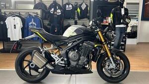 Triumph Speed Triple 1200 RS (2025) 