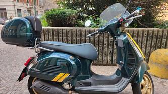 Vespa GTS 300 Super Racing Sixties Hpe (2021 - 22) usata