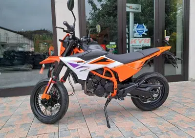 KTM 390 SMC R (2025 - 26) - Annuncio 9853177