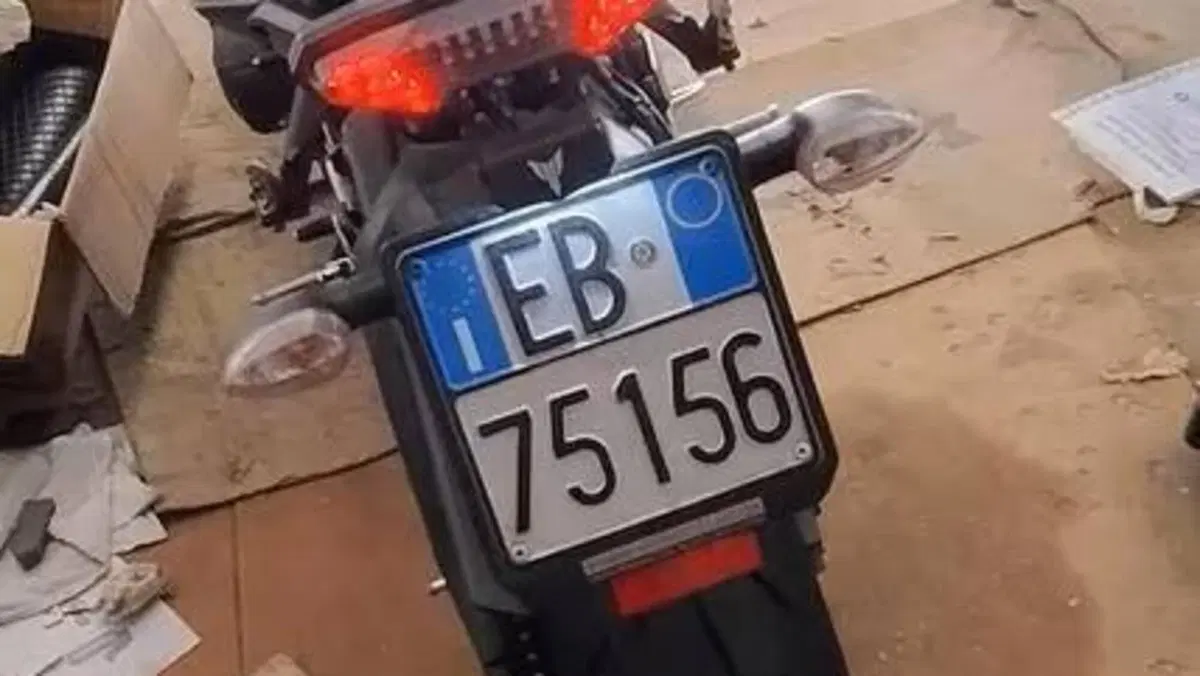 Yamaha MT-09 ABS (2013 - 15)  (3)