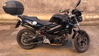 Bmw F 800 R (2012 - 14) usata