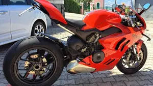 Ducati Panigale V4 (2022 - 24)  (3)