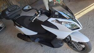 Kymco Downtown 300i ABS (2009 - 17) 
