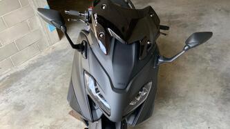 Yamaha T-Max 560 (2022 - 24) usata