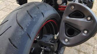 Kawasaki Z 750 R (2011 - 14) usata