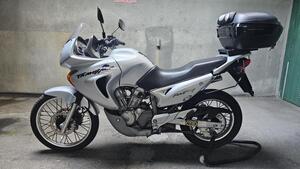 Honda Transalp XL 650V (2000 - 04) 
