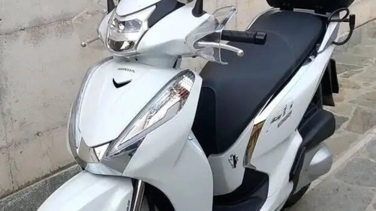 Honda SH 300 i ABS (2016 - 20)  (3)