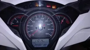 Honda SH 300 i ABS (2016 - 20)  (12)