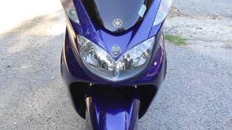 Yamaha Majesty 400 (2004 - 08) usata
