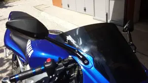 Yamaha YZF R6 (1999 - 00)  (9)