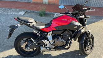 Yamaha MT-07 (2014 - 16) usata