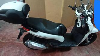 Piaggio Carnaby Cruiser 300 (2008 - 13) usata