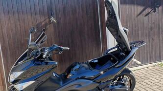 Yamaha T-Max 500 (2008 - 12) usata