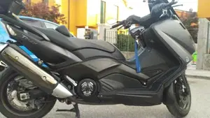 Yamaha T-Max 530 (2012 - 14)  (5)