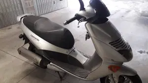 Aprilia Leonardo 150 (1997 - 02)  (3)