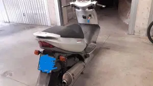 Aprilia Leonardo 150 (1997 - 02)  (5)