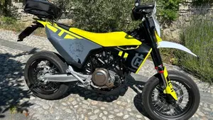 Husqvarna 701 Supermoto (2023 - 25)  (8)